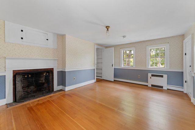 21 Trask Mountain Road, Wolfeboro, NH 03894