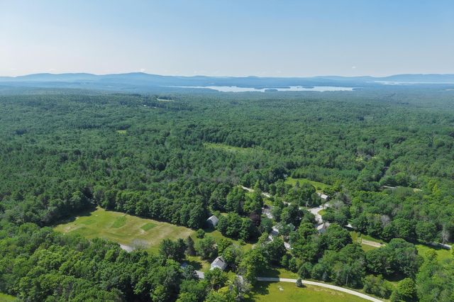 21 Trask Mountain Road, Wolfeboro, NH 03894