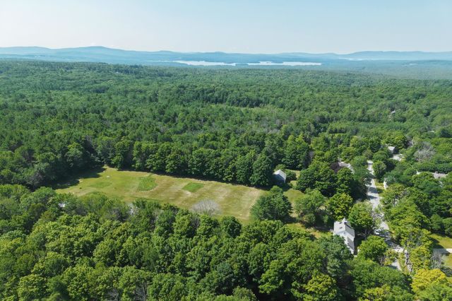 21 Trask Mountain Road, Wolfeboro, NH 03894
