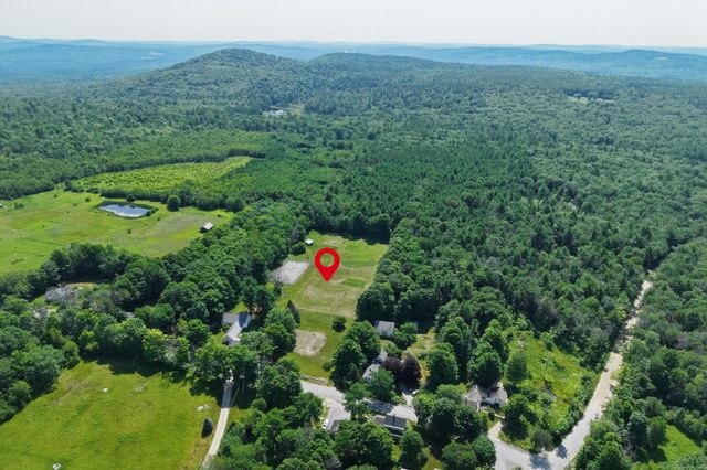 21 Trask Mountain Road, Wolfeboro, NH 03894