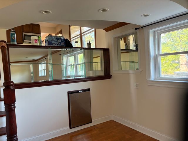 1814 Holly Avenue, Darien, IL 60561