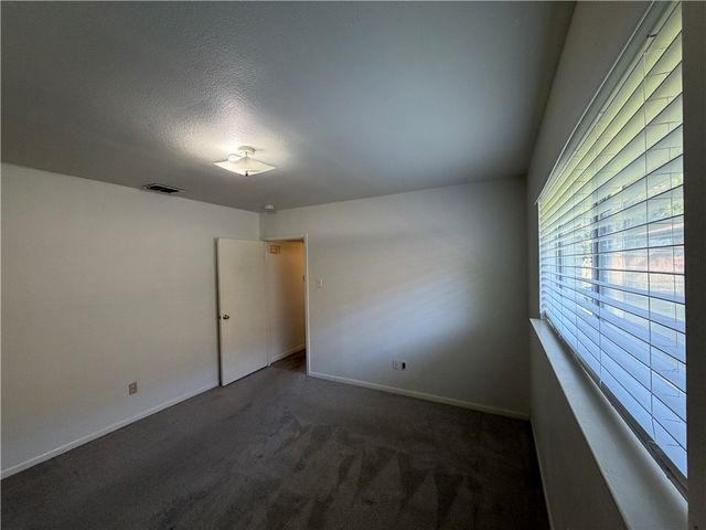 4809 Lavaca Dr 1, Corpus Christi, TX 78411