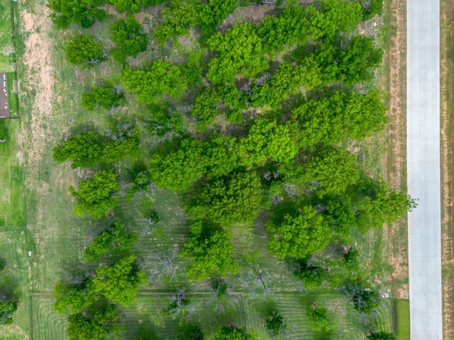 2184 E Landings N, Granbury, TX 76049