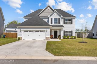 506 White Shoal Way, Sneads Ferry, NC 28460