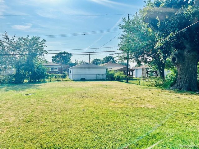 26321 Burg Road, Warren, MI 48089