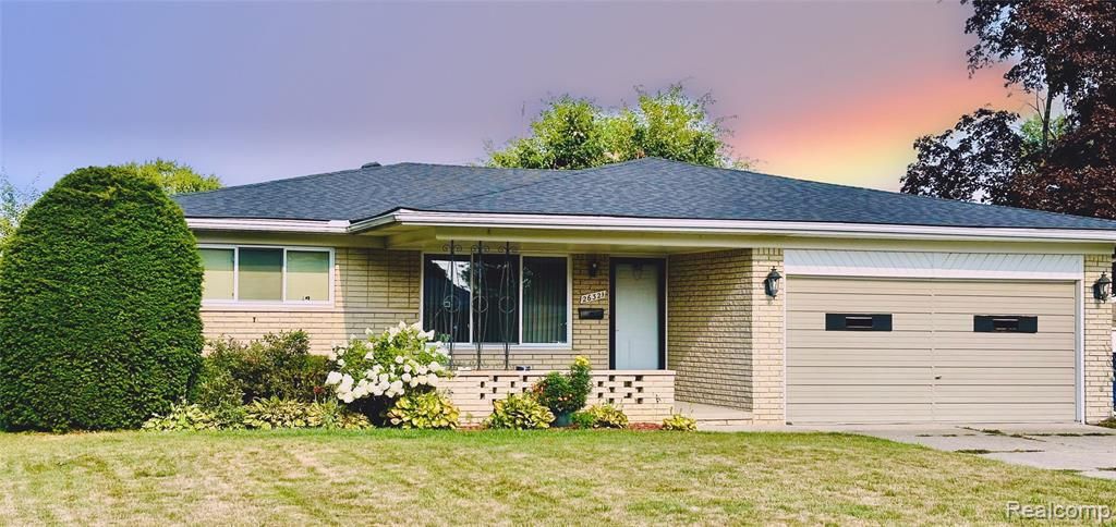 26321 Burg Road, Warren, MI 48089