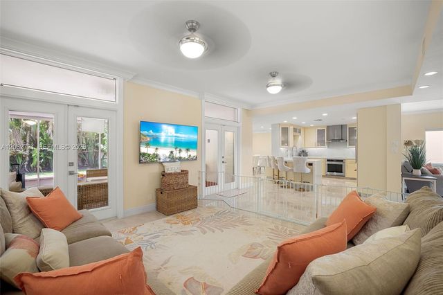 426 SE 5th Street, Dania Beach, FL 33004