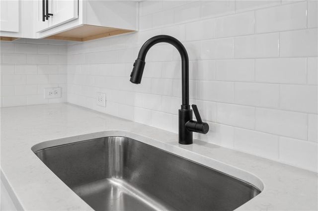 1637 Winpost Lane, Atlanta, GA 30318