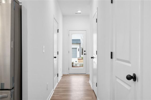 1637 Winpost Lane, Atlanta, GA 30318