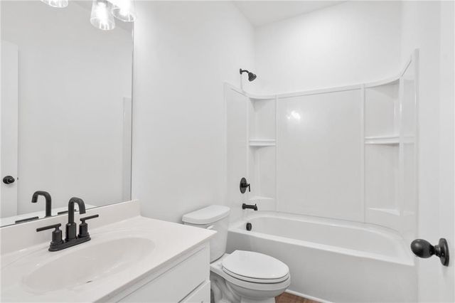 1637 Winpost Lane, Atlanta, GA 30318