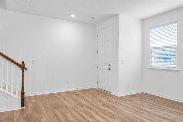 1637 Winpost Lane, Atlanta, GA 30318