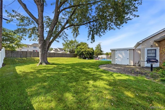 55 Greenhill Terrace, West Seneca, NY 14224