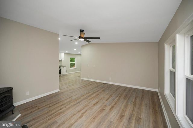 1438 EASTHAM RD, Bumpass, VA 23024