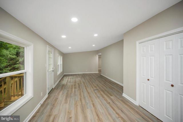 1438 EASTHAM RD, Bumpass, VA 23024