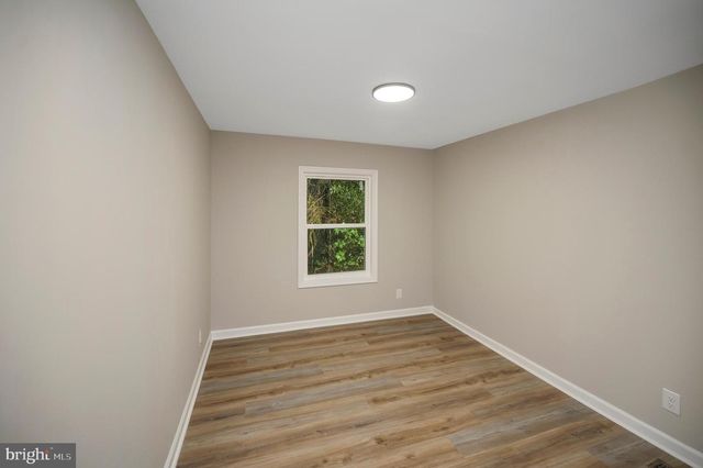1438 EASTHAM RD, Bumpass, VA 23024