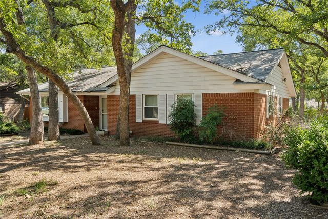 700 Cedar Street, Mineral Wells, TX 76067