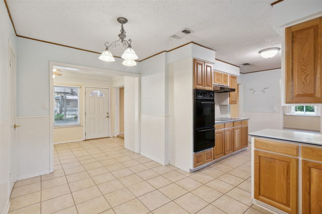 700 Cedar Street, Mineral Wells, TX 76067