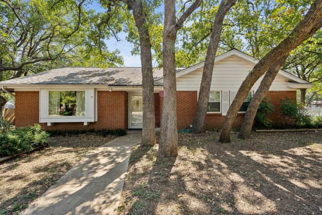 700 Cedar Street, Mineral Wells, TX 76067