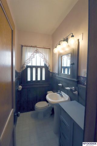 345 W 8th Street, Fremont, NE 68025