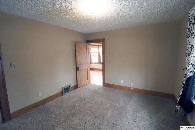 345 W 8th Street, Fremont, NE 68025