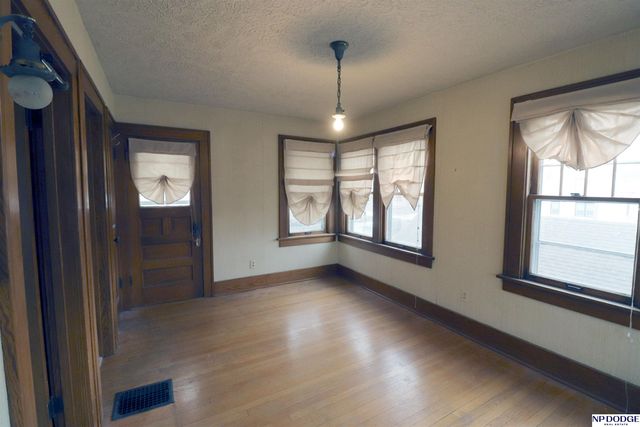 345 W 8th Street, Fremont, NE 68025