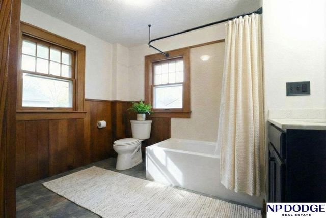 345 W 8th Street, Fremont, NE 68025