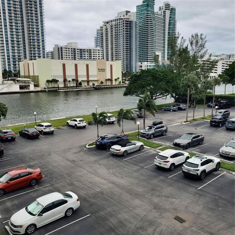 800 Parkview Dr 416, Hallandale Beach, FL 33009
