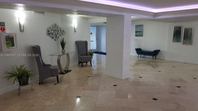 800 Parkview Dr 416, Hallandale Beach, FL 33009