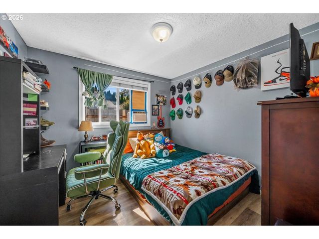 2439 A St, Forest Grove, OR 97116