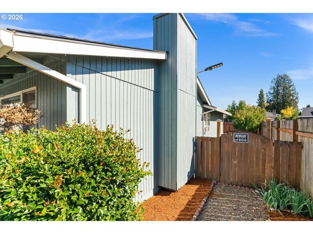 2439 A St, Forest Grove, OR 97116