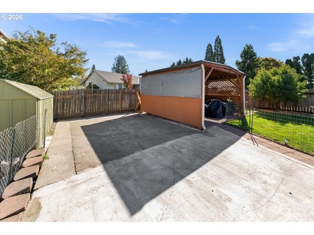 2439 A St, Forest Grove, OR 97116