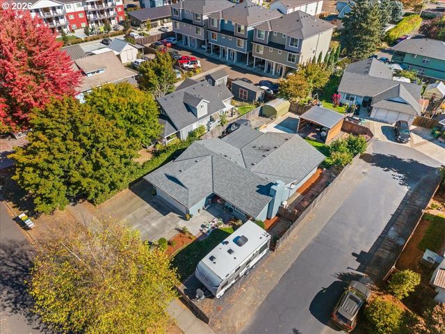 2439 A St, Forest Grove, OR 97116