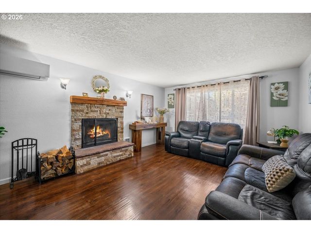 2439 A St, Forest Grove, OR 97116