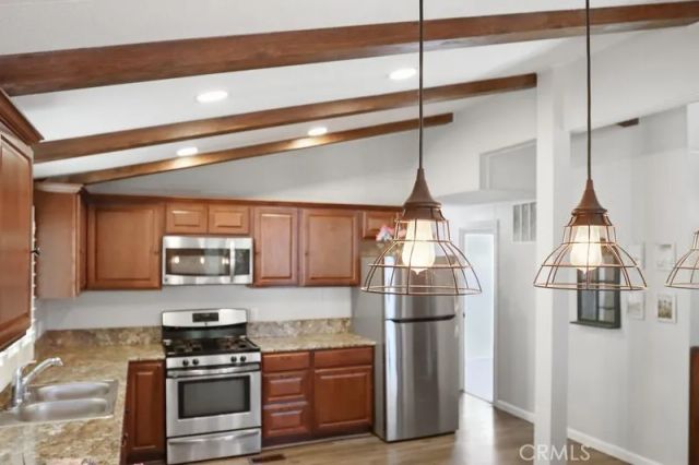 34164 Harrow Hill Road, Wildomar, CA 92595