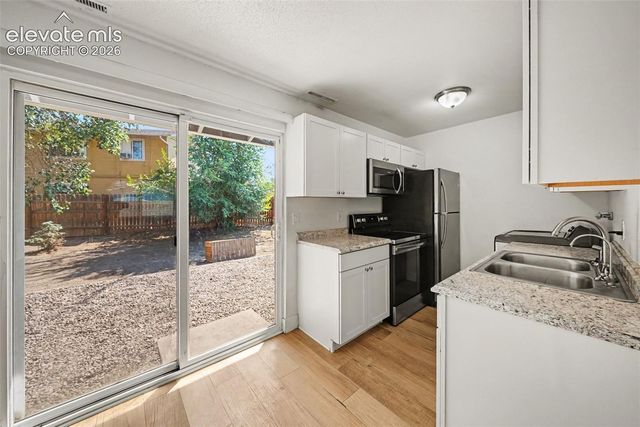 4264 Deerfield Hills Road, Colorado Springs, CO 80916