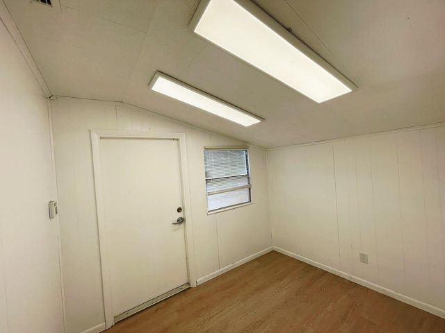 840 NW 33rd Street, Oakland Park, FL 33309
