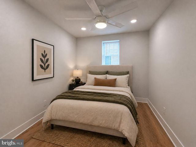 609 MOUNTAIN ST, Philadelphia, PA 19148