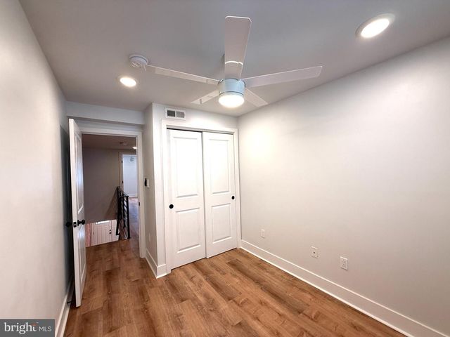 609 MOUNTAIN ST, Philadelphia, PA 19148