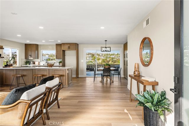 113 Monte Vista 7, San Clemente, CA 92672