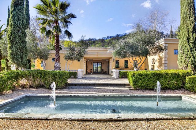 3467 Blue Mountain Dr, Fairfield, CA 94534