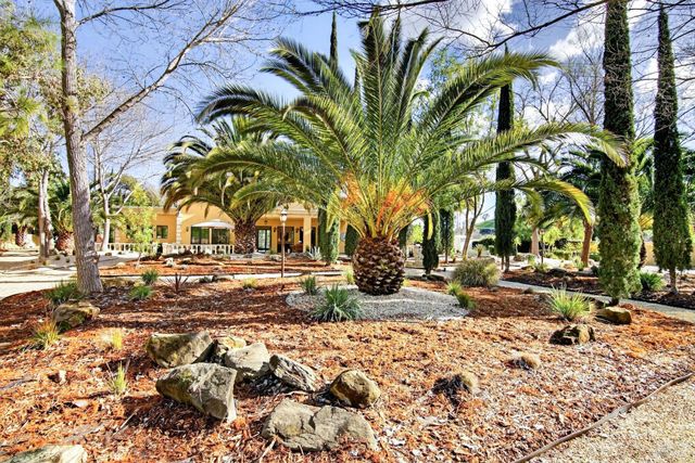 3467 Blue Mountain Dr, Fairfield, CA 94534