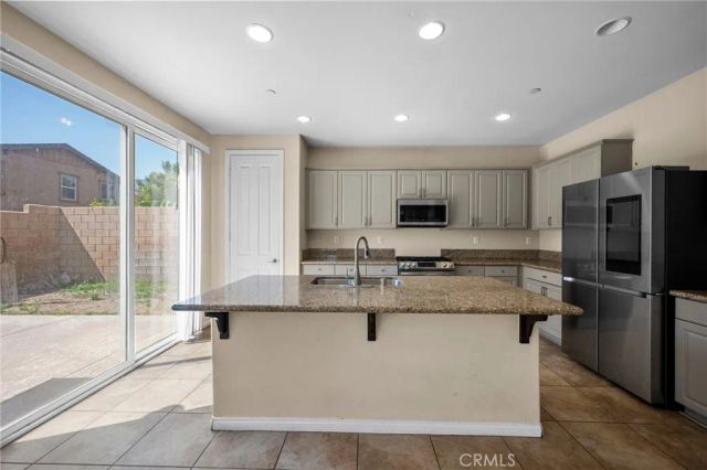 5430 Padua Way, Fontana, CA 92336