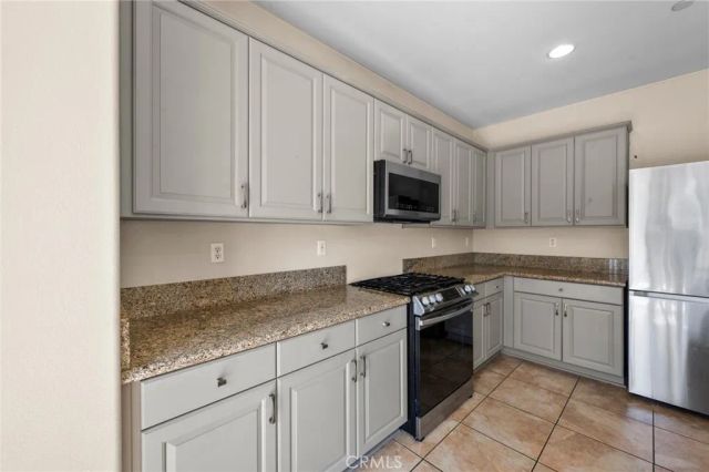 5430 Padua Way, Fontana, CA 92336