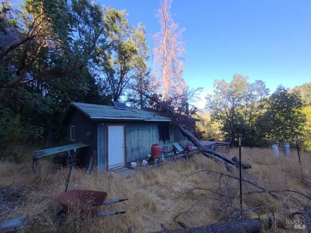 28990 Eel River Ranch Rd, Covelo, CA 95428