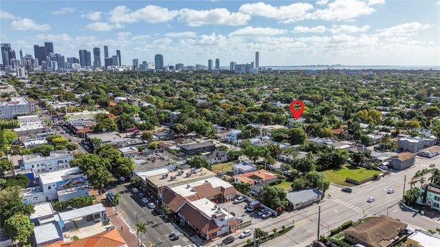 1630 SW 10th St, Miami, FL 33135