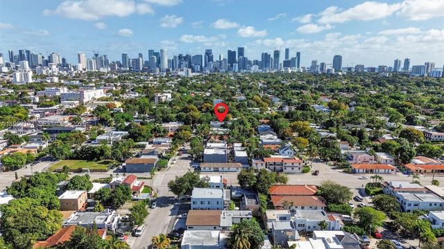 1630 SW 10th St, Miami, FL 33135