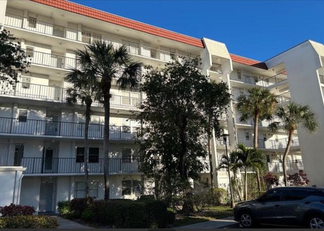 3597 Birdie Drive 203, Lake Worth, FL 33467