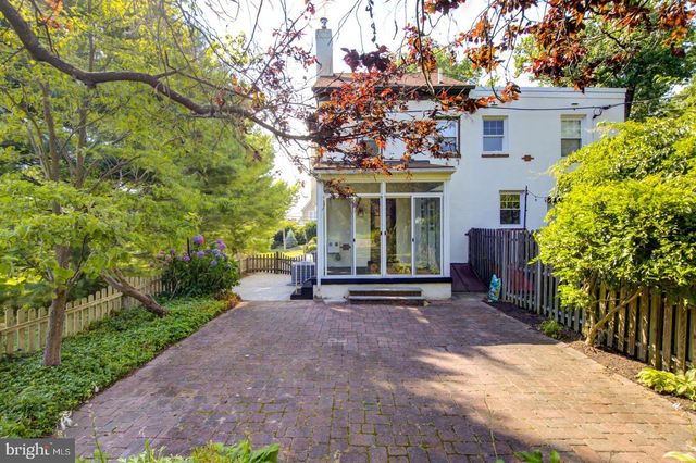 273 S DEVON AVE, Wayne, PA 19087