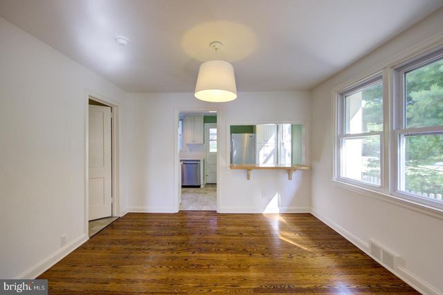 273 S DEVON AVE, Wayne, PA 19087