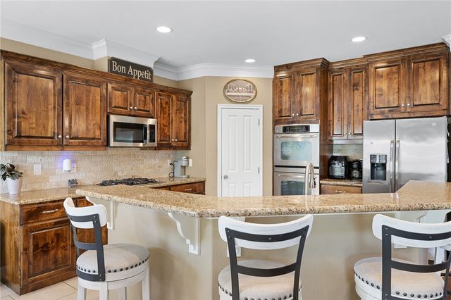 2182 Chestnut Oak Circle, College Station, TX 77845